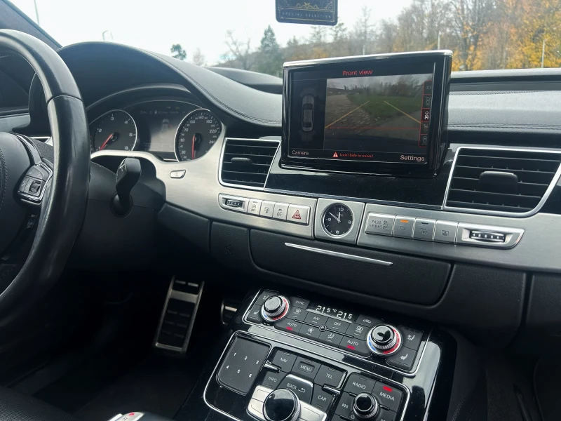 Audi A8 4.2TDI* Sport* Matrix* Massage* Distronic* Night, снимка 12 - Автомобили и джипове - 52615161