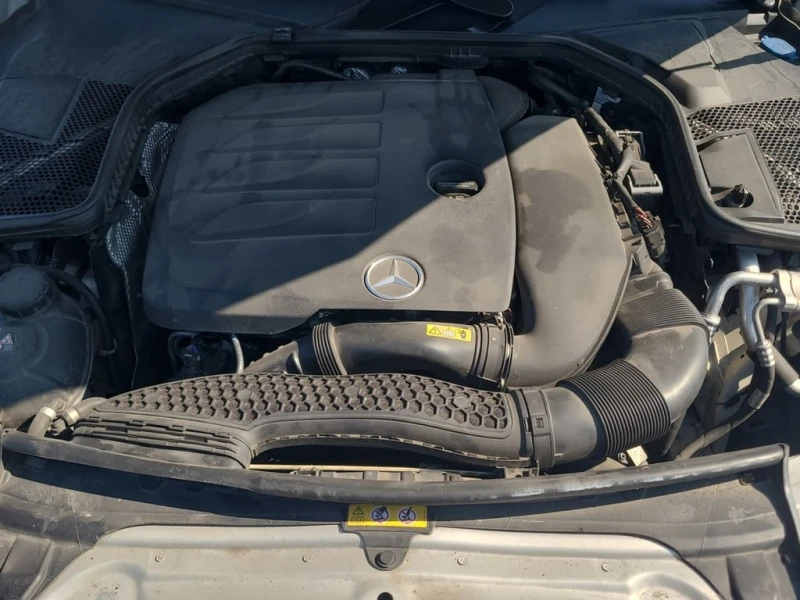 Mercedes-Benz C 300 * CARFAX * БЕЗ ПЪРВОНАЧАЛНА ВНОСКА, снимка 15 - Автомобили и джипове - 53000683