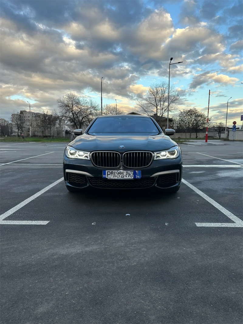 BMW 760 BMW M760LI, Xdrive, V12, 125000км, снимка 2 - Автомобили и джипове - 53406552