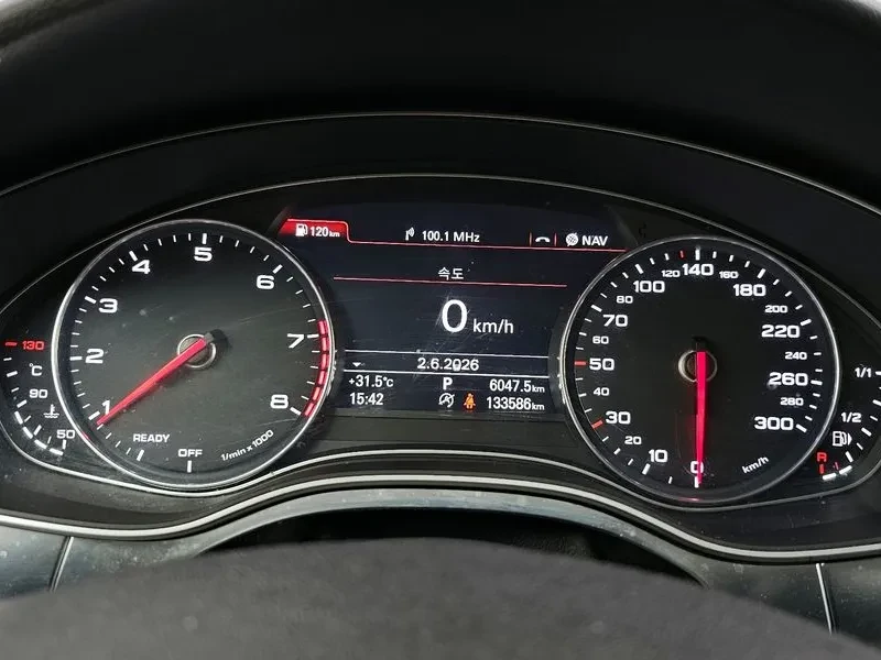 Audi A6 40 Tfsi Premium C7, снимка 8 - Автомобили и джипове - 55571861