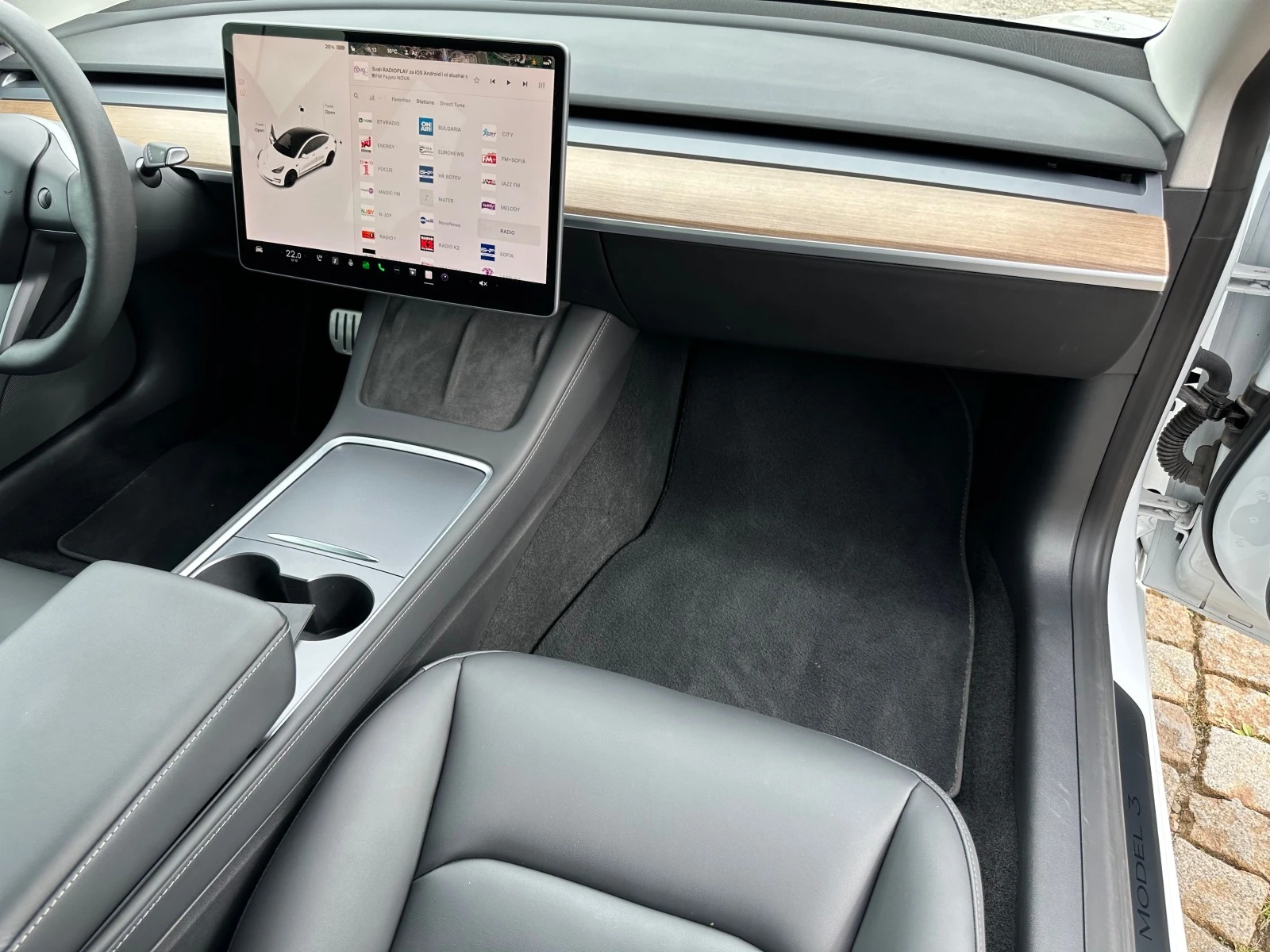 Tesla Model 3 5��, Rear-wheel drive, long range ��� Performance | Mobile.bg � ����������� 11