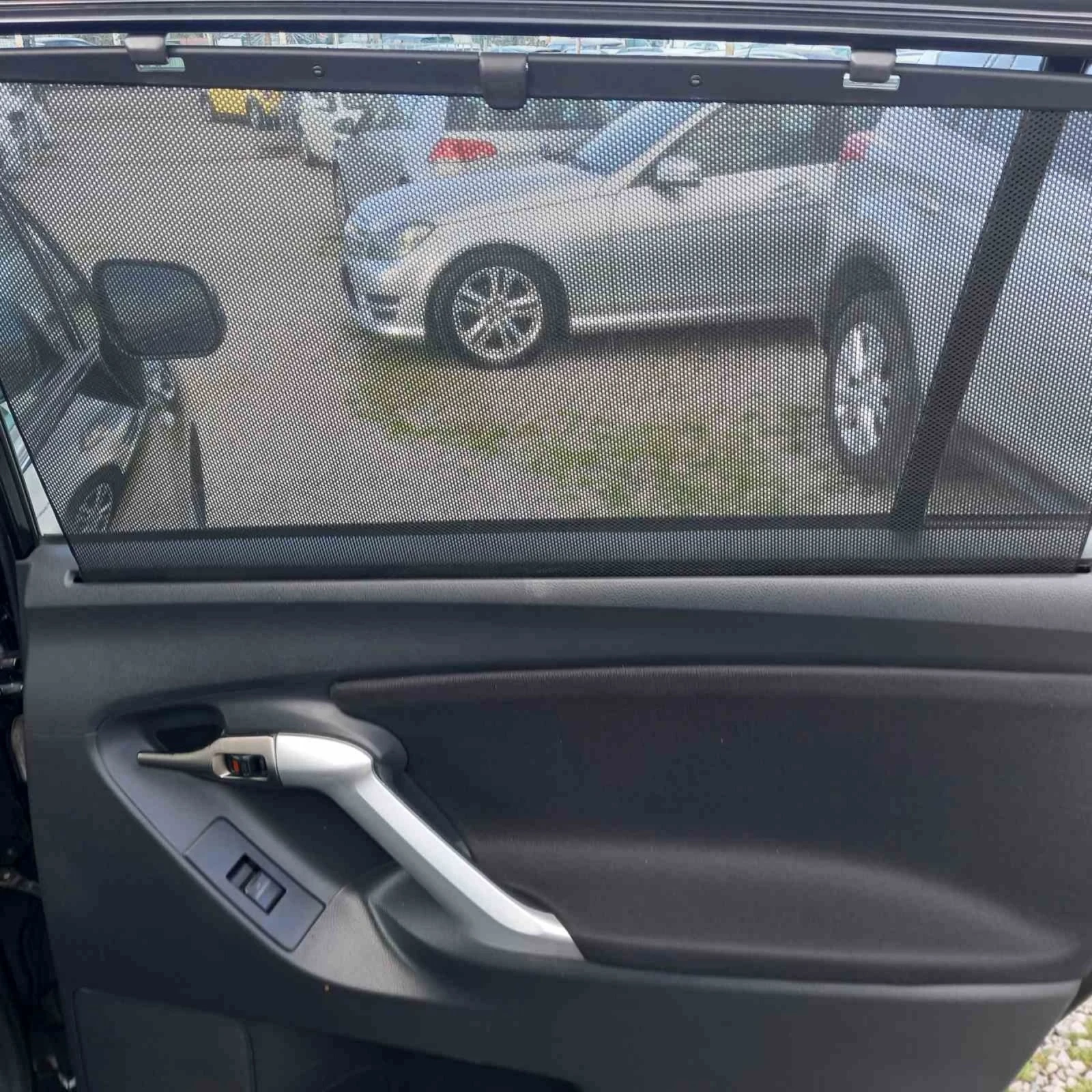 Toyota Corolla verso 2.0 D4D 126k.c. | Mobile.bg — изображение 12