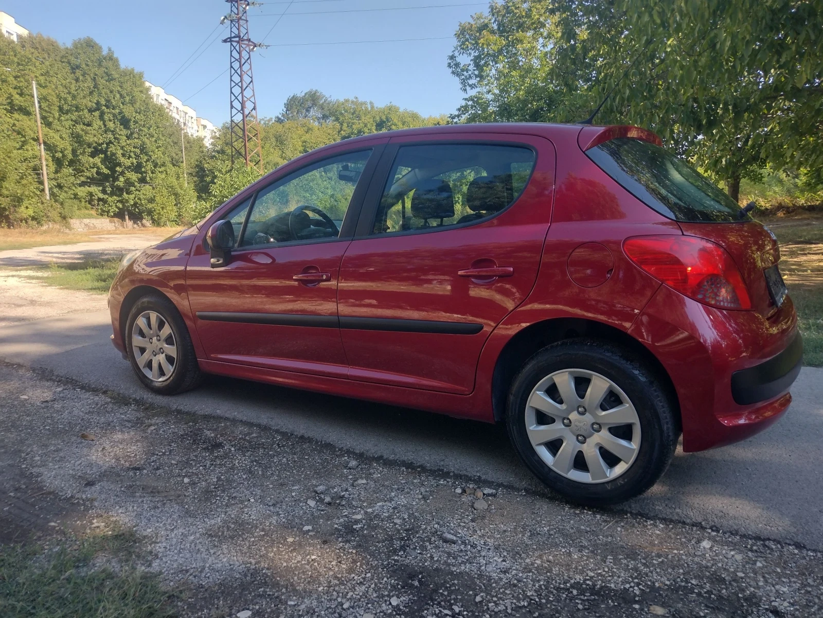 Peugeot 207 1.4i - изображение 3