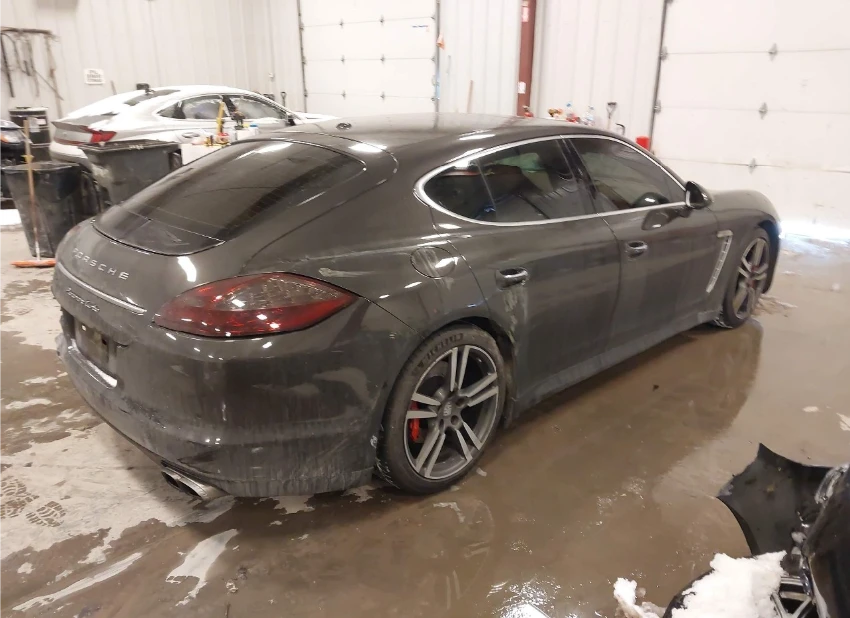 Porsche Panamera TURBO 4.8* Обдух* BOSE* Въздух* PDK* Дистроник*  - изображение 5