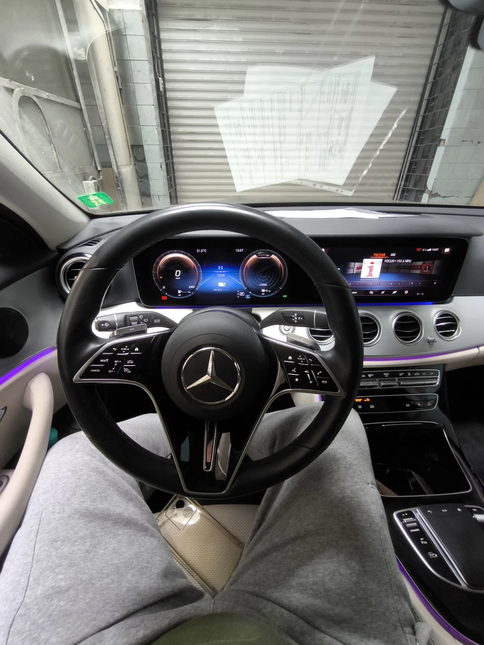 Mercedes-Benz E 300 4 Matic - изображение 4