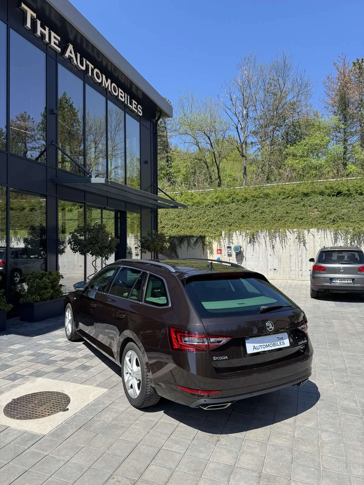 Skoda Superb 2.0 TSI L&K - изображение 6