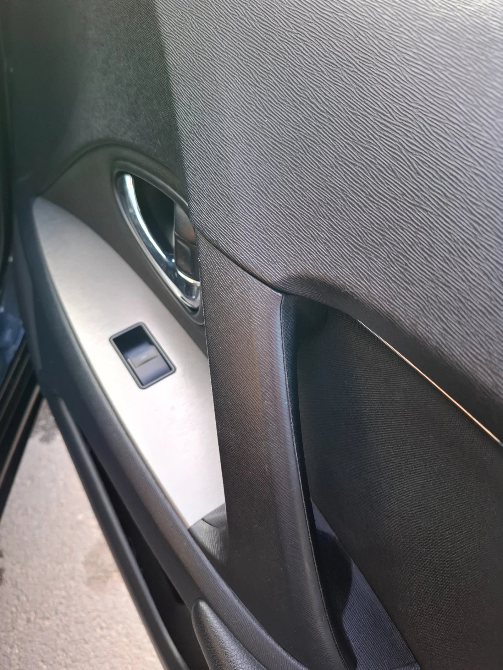 Toyota Avensis T27 - изображение 7