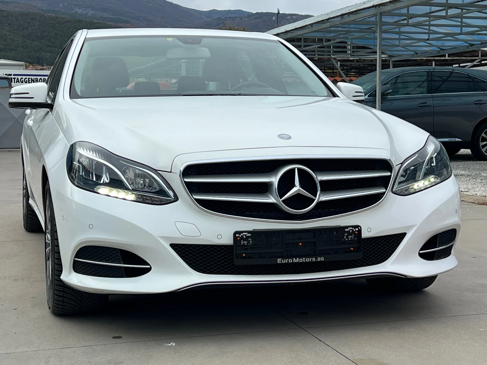 Mercedes-Benz E 220 CDI, BE, AVANTGARDE, FULL SERVICE- !!! | Mobile.bg   3