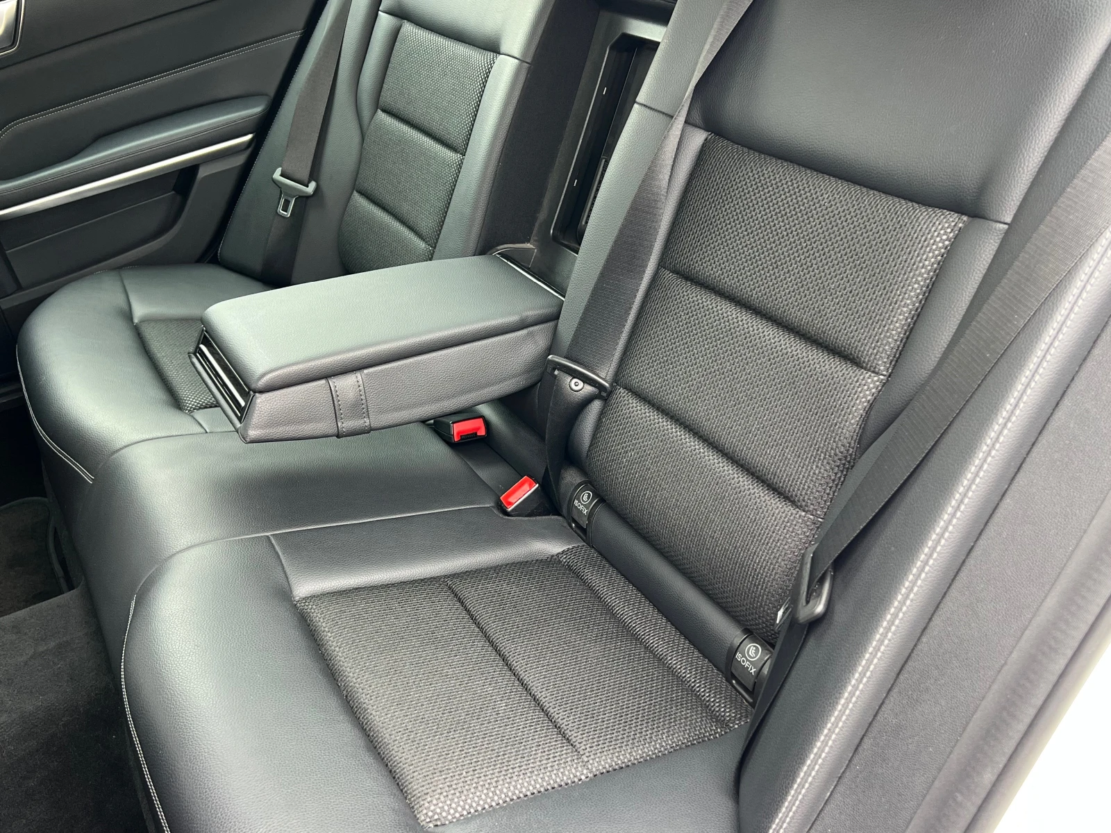 Mercedes-Benz E 220 CDI, BE, AVANTGARDE, FULL SERVICE- !!! | Mobile.bg   14