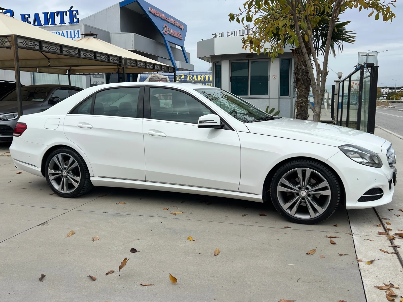 Mercedes-Benz E 220 CDI, BE, AVANTGARDE, FULL SERVICE- !!! | Mobile.bg   4