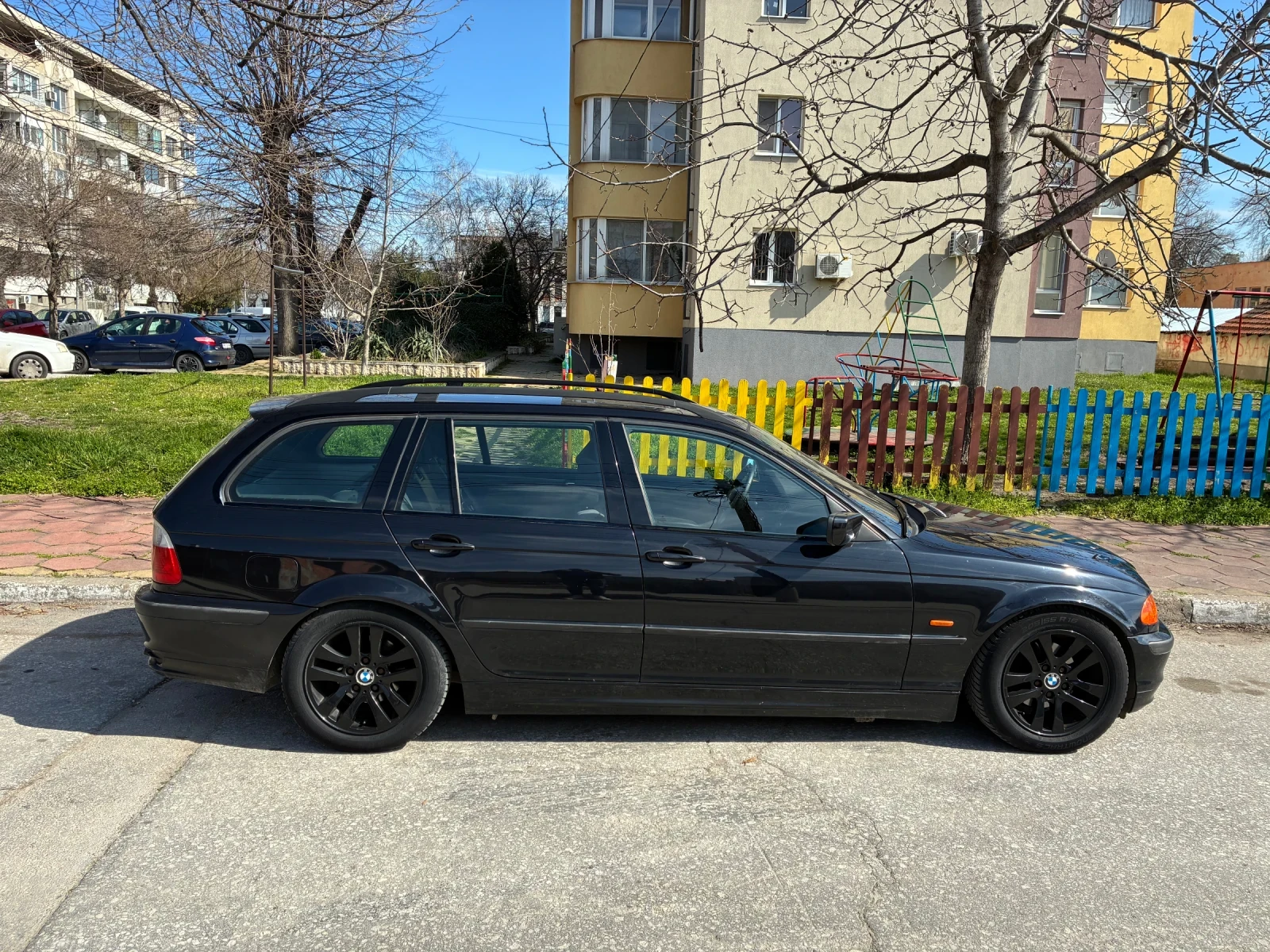 BMW 320 320i - изображение 8