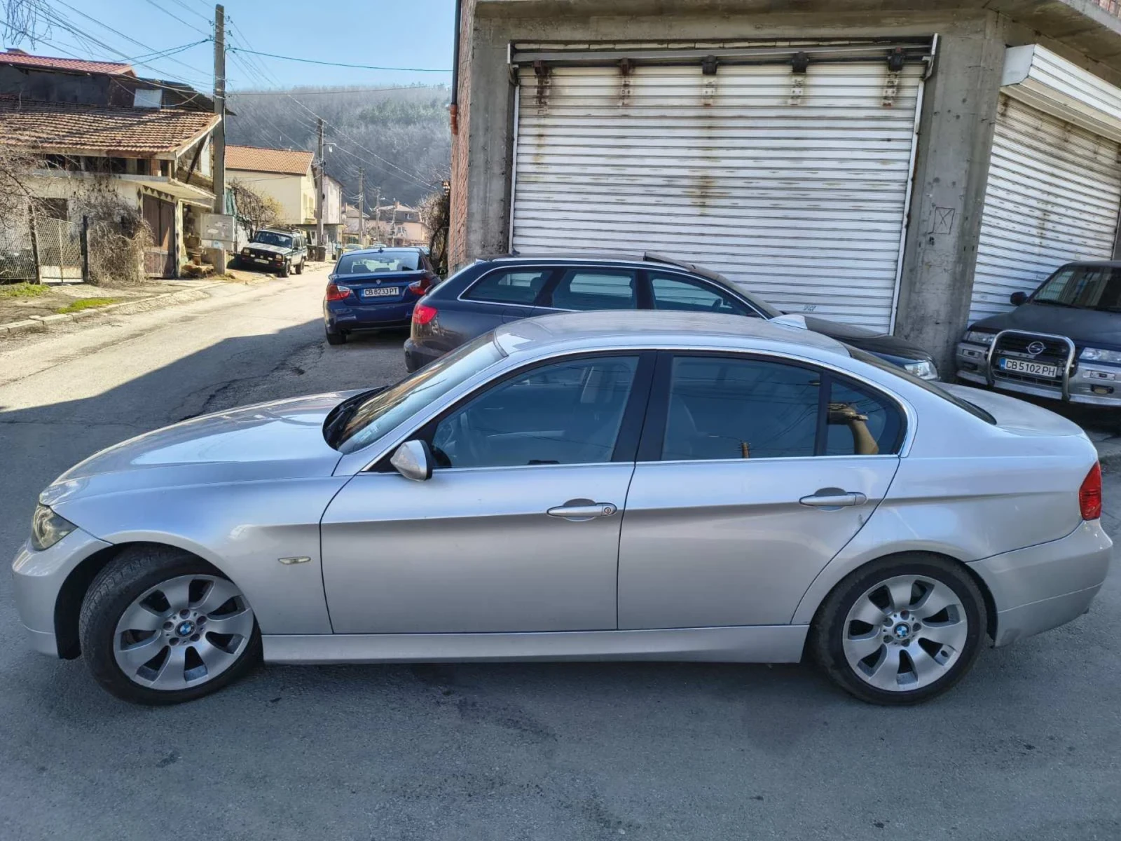 BMW 330, снимка 8 - Автомобили и джипове - 53829246