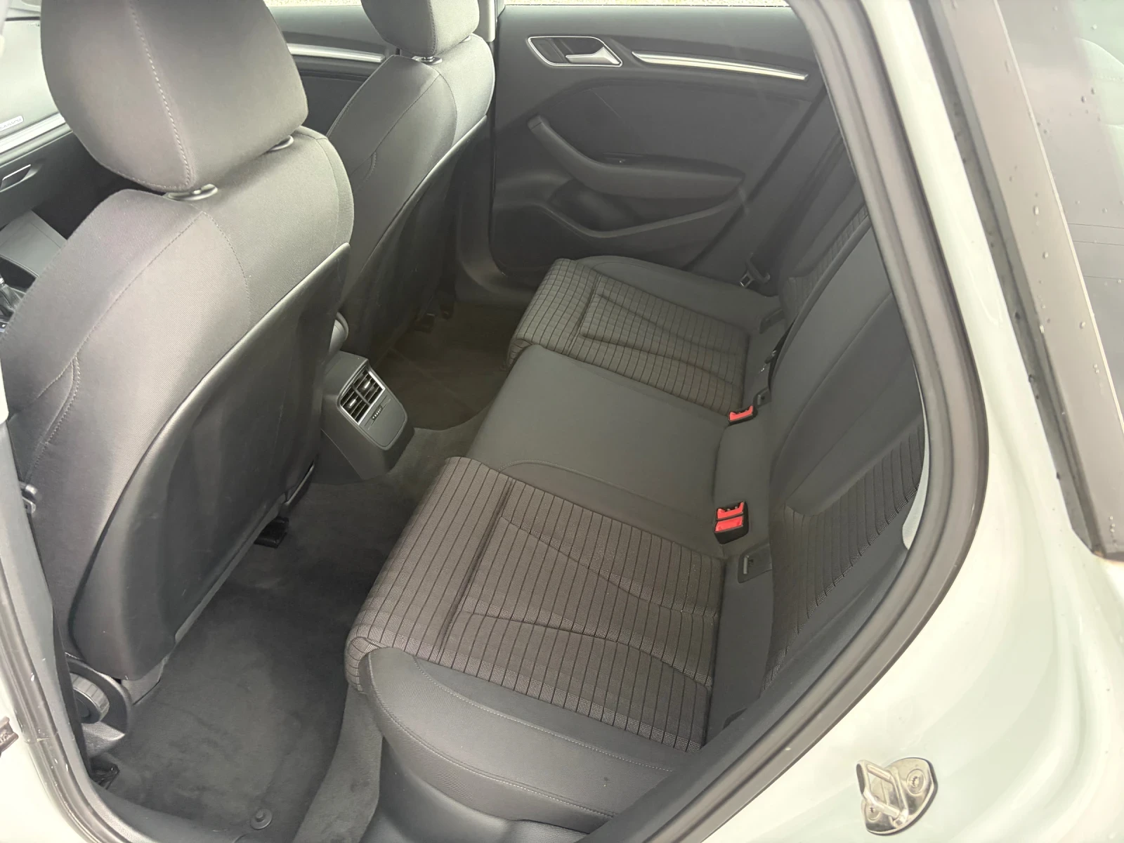 Audi A3 2.0TDI-184k.c. QUATTRO-SPORT, S tronic, снимка 14 - Автомобили и джипове - 54234771