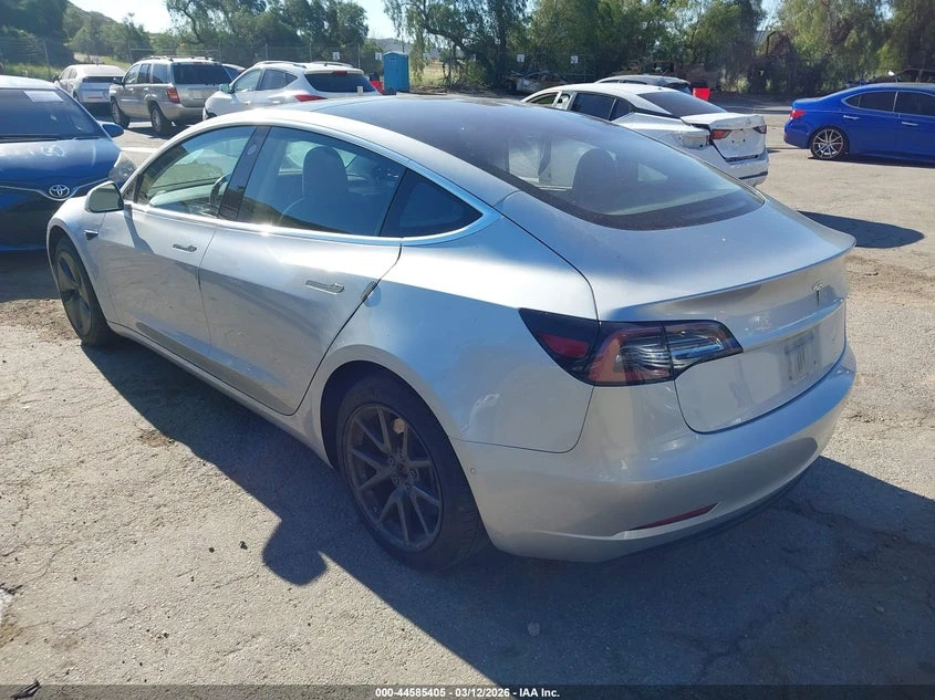 Tesla Model 3 Long Range RWD * Крайна цена до БГ* , снимка 3 - Автомобили и джипове - 54241224