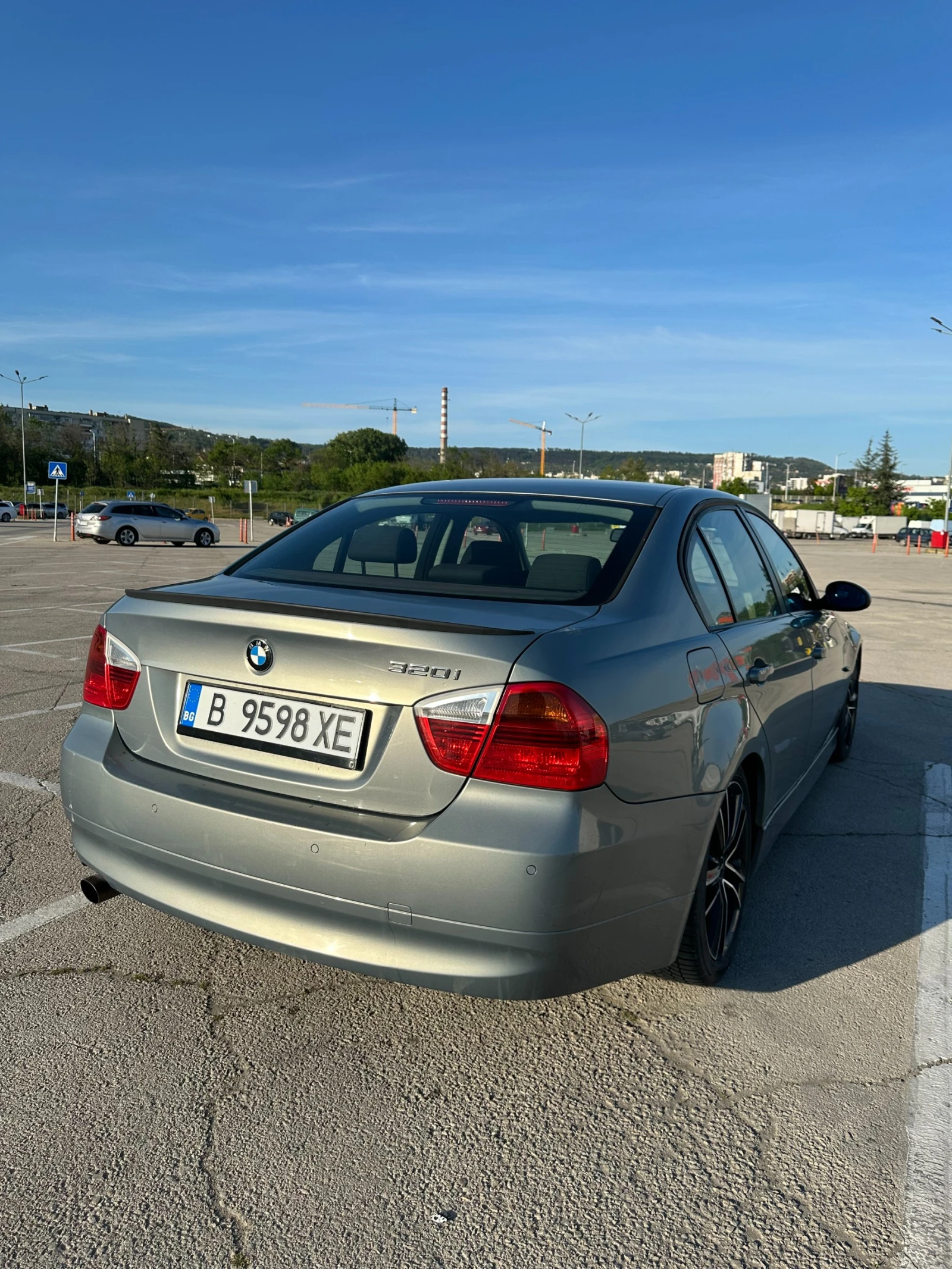 BMW 320, снимка 4 - Автомобили и джипове - 54605081