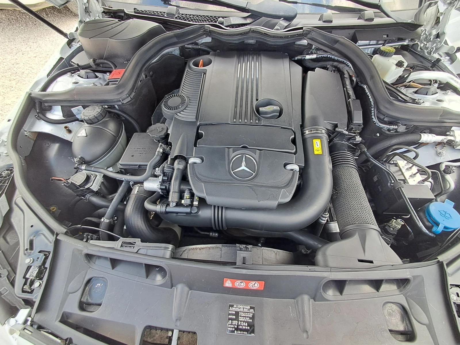 Mercedes-Benz C 180 1.8i AVANTGARDE, НАВИГАЦИЯ, снимка 15 - Автомобили и джипове - 55174202