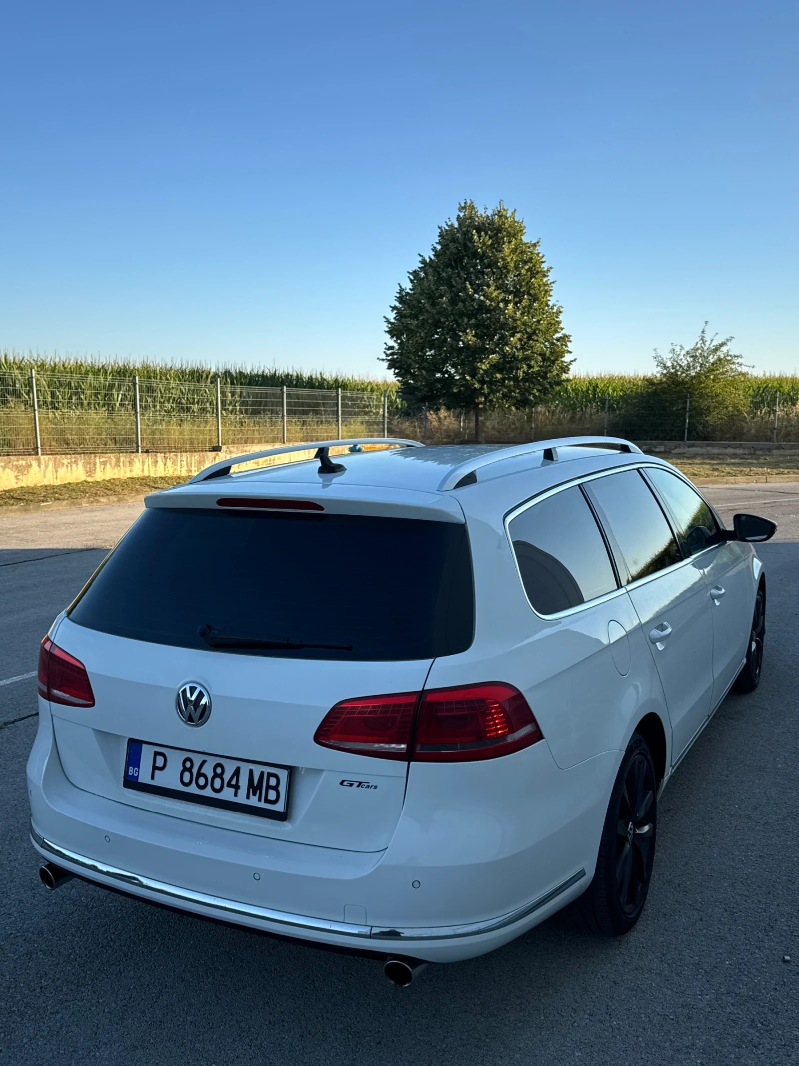 VW Passat 2.0 TDI, снимка 4 - Автомобили и джипове - 55245438