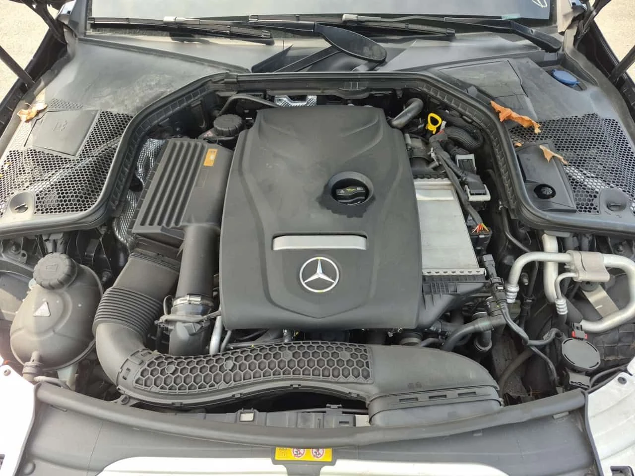 Mercedes-Benz C 300 АМГ ПАКЕТ/CARFAX/ПОДГРЕВ/ПАМЕТ/ПАНОРАМА/, снимка 16 - Автомобили и джипове - 55409914