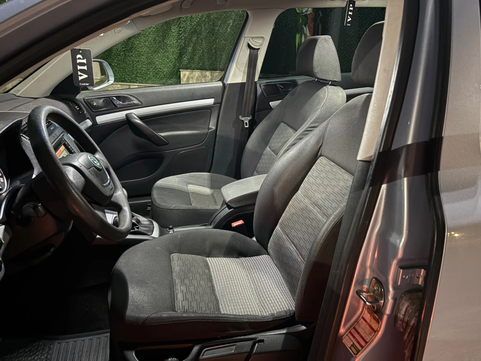 Skoda Octavia 1.6TDI 4X4 NAVI BLUETOOTH , снимка 10 - Автомобили и джипове - 55426678