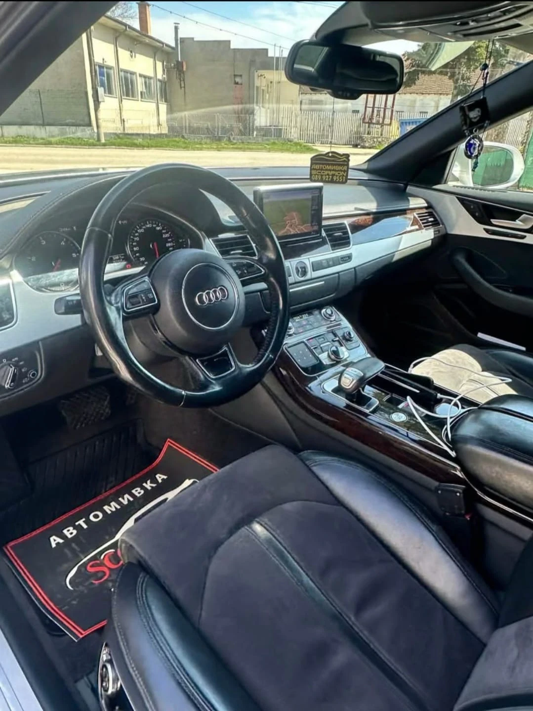 Audi A8, снимка 4 - Автомобили и джипове - 55715479
