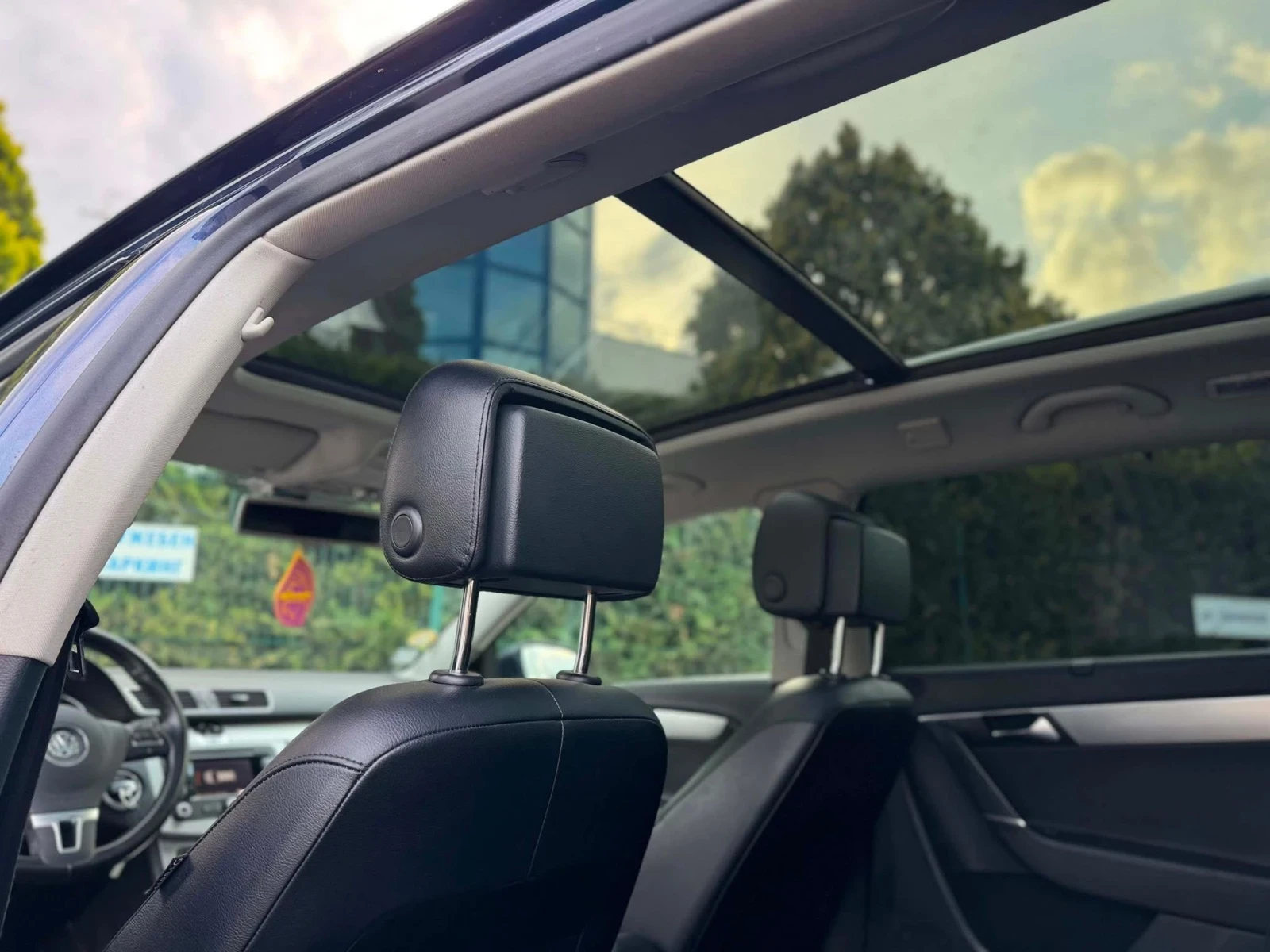 VW Passat 2.0TDI PANO , снимка 5 - Автомобили и джипове - 55793573