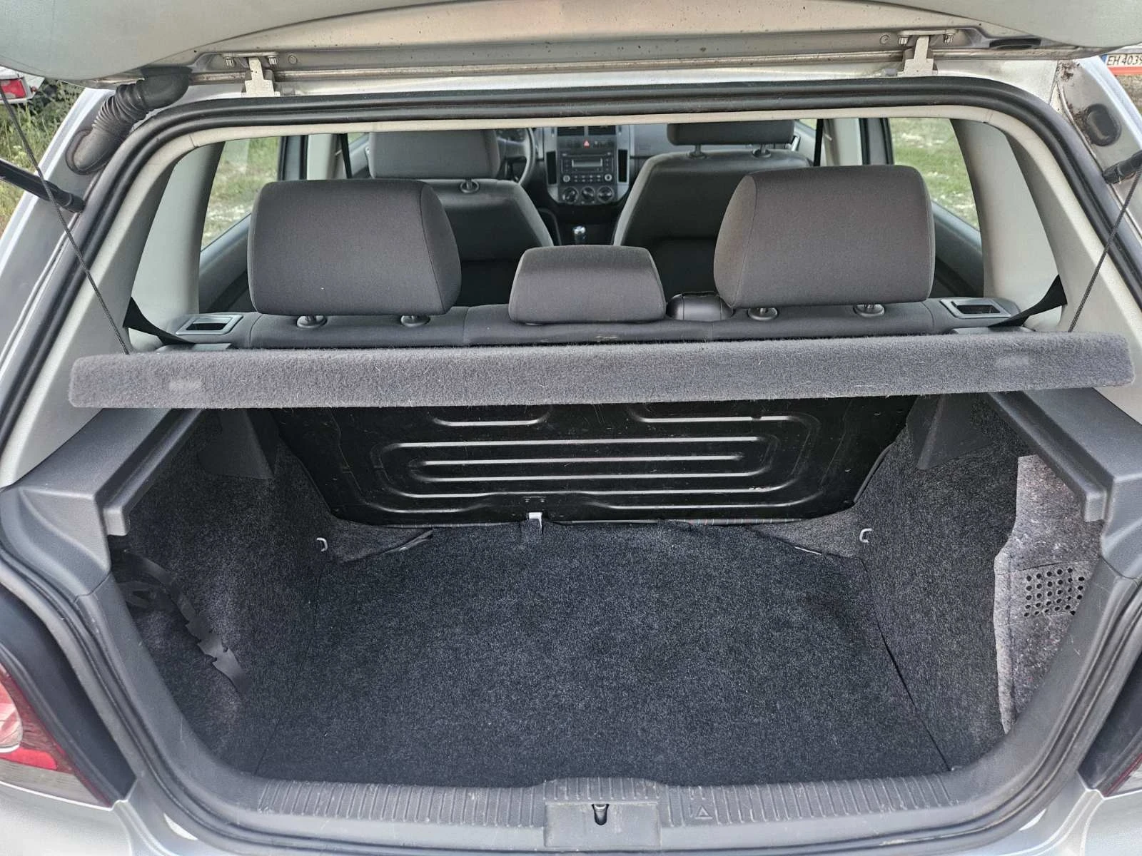 VW Polo 1.2 64к.с., снимка 12 - Автомобили и джипове - 56445122