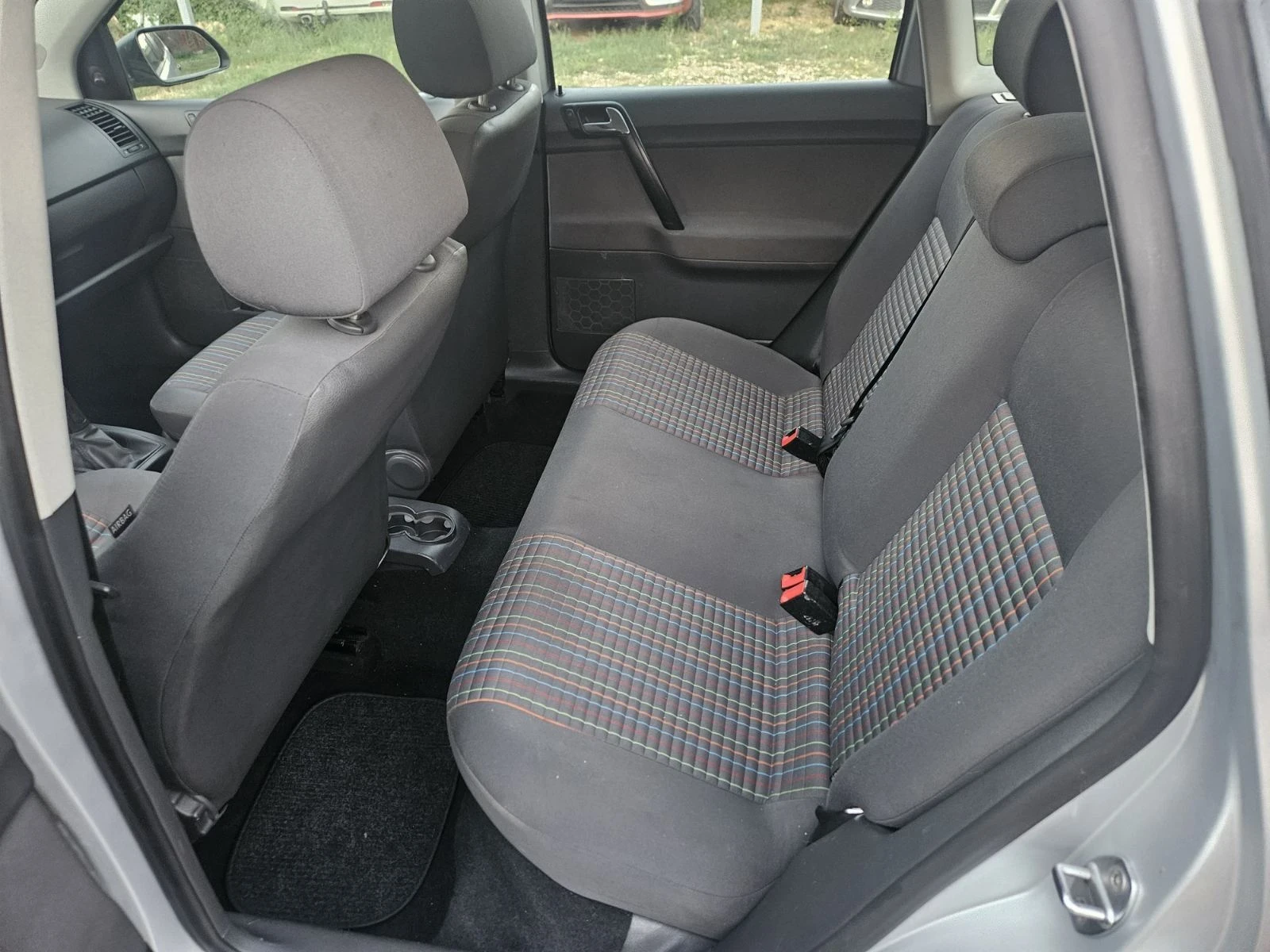VW Polo 1.2 64к.с., снимка 10 - Автомобили и джипове - 56445122