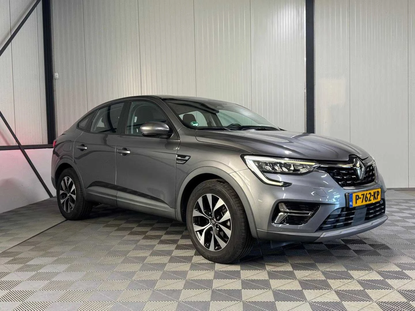 Renault Arkana 1.6 E-Tech Hybrid ZEN 145 93%SOH 2022г.