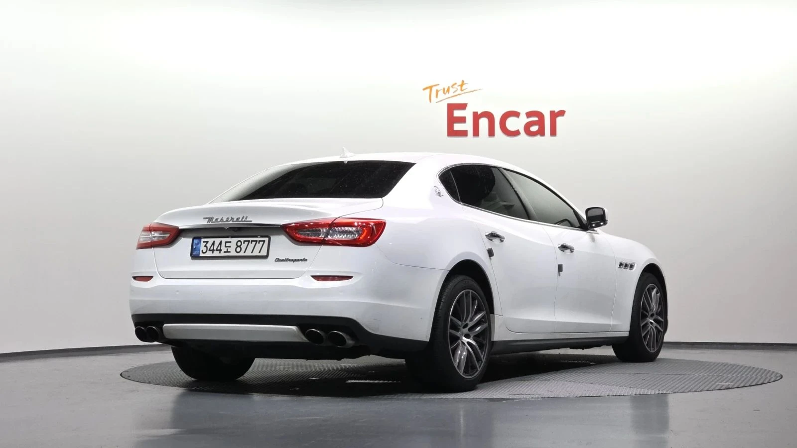 Maserati Quattroporte, снимка 2 - Автомобили и джипове - 56687940