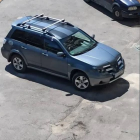 Mitsubishi Outlander 2, 4 бензин-газ, снимка 2