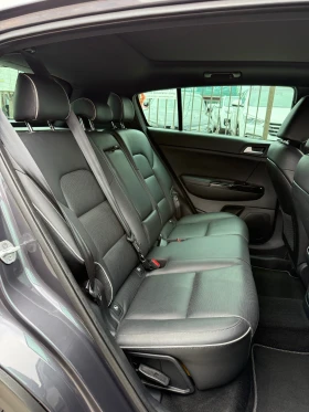 Обява за продажба на Kia Sportage 2.0 CRDI GT Line/4x4/Панорама/Кожа/Обдухване/JBL ~32 818 лв. - изображение 9