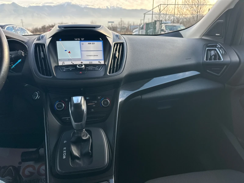 Ford Kuga 1.5 TDCI, снимка 15 - Автомобили и джипове - 52857354