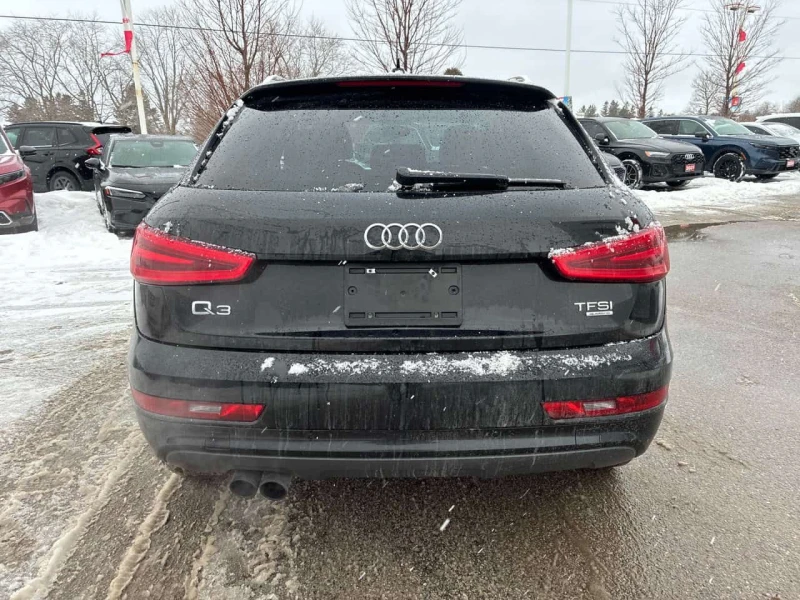 Audi Q3 * Progressiv * ПАРКТРОНИК* НАВИ* ПАНО* ПОДГРЕВ, снимка 4 - Автомобили и джипове - 53516364