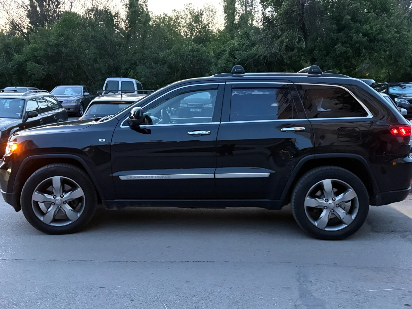 Jeep Grand cherokee 3.6 Газ Бензин Овърленд - изображение 3