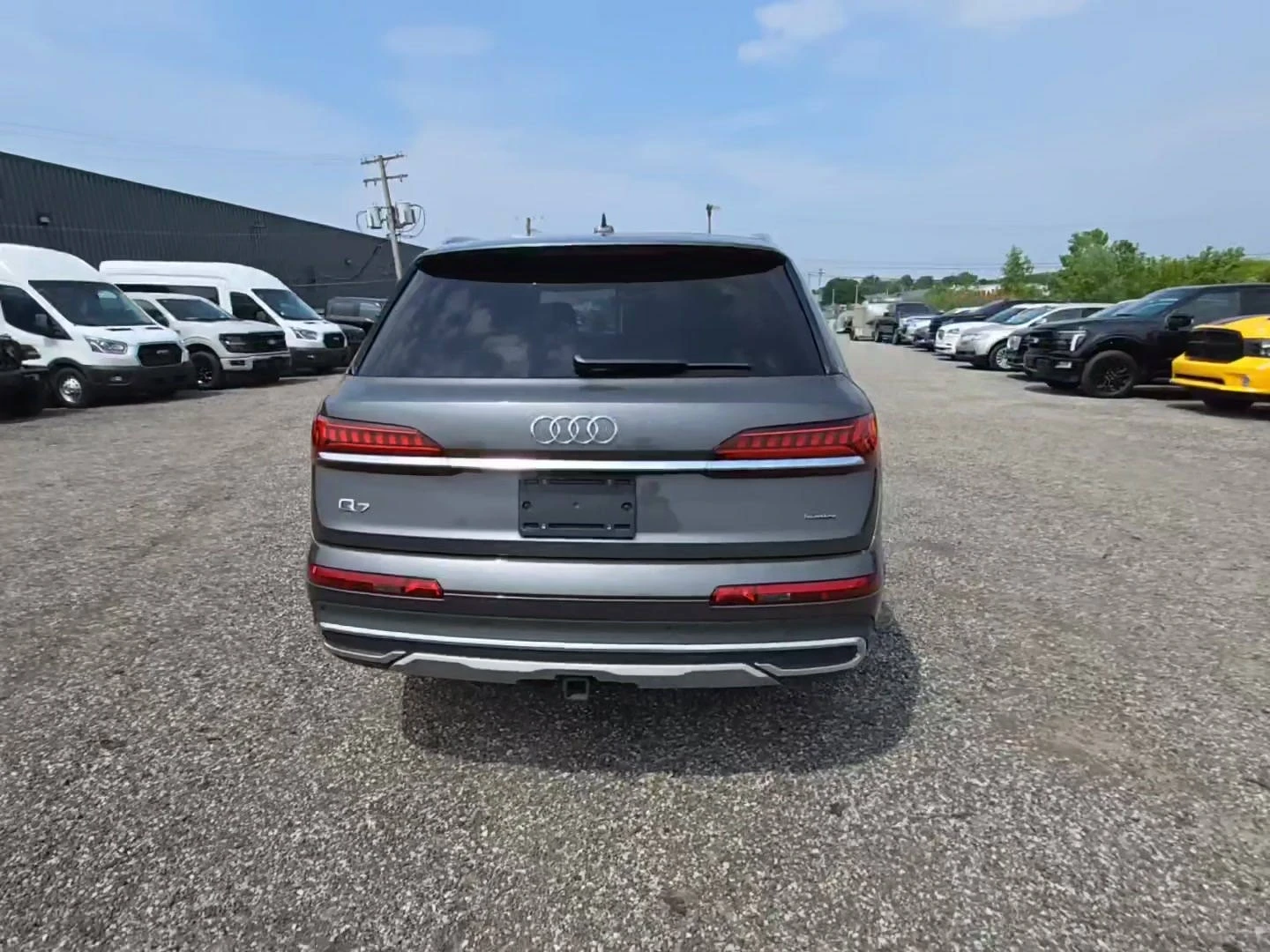 Audi Q7 * PREMIUM PLUS * ЦЕНА ДО БГ * CARFAX  - изображение 4