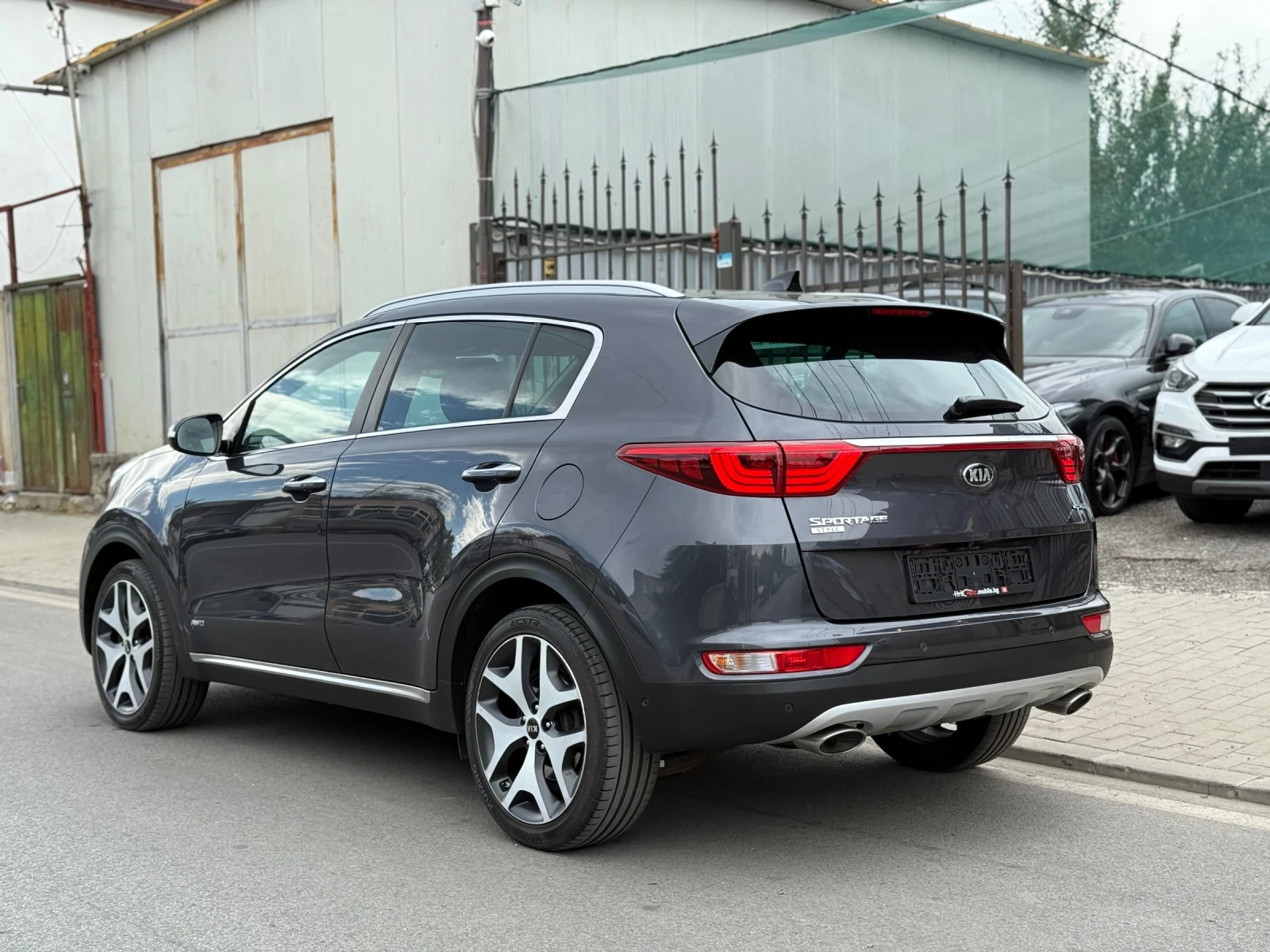 Kia Sportage 2.0 CRDI GT Line/4x4/Панорама/Кожа/Обдухване/JBL - изображение 7