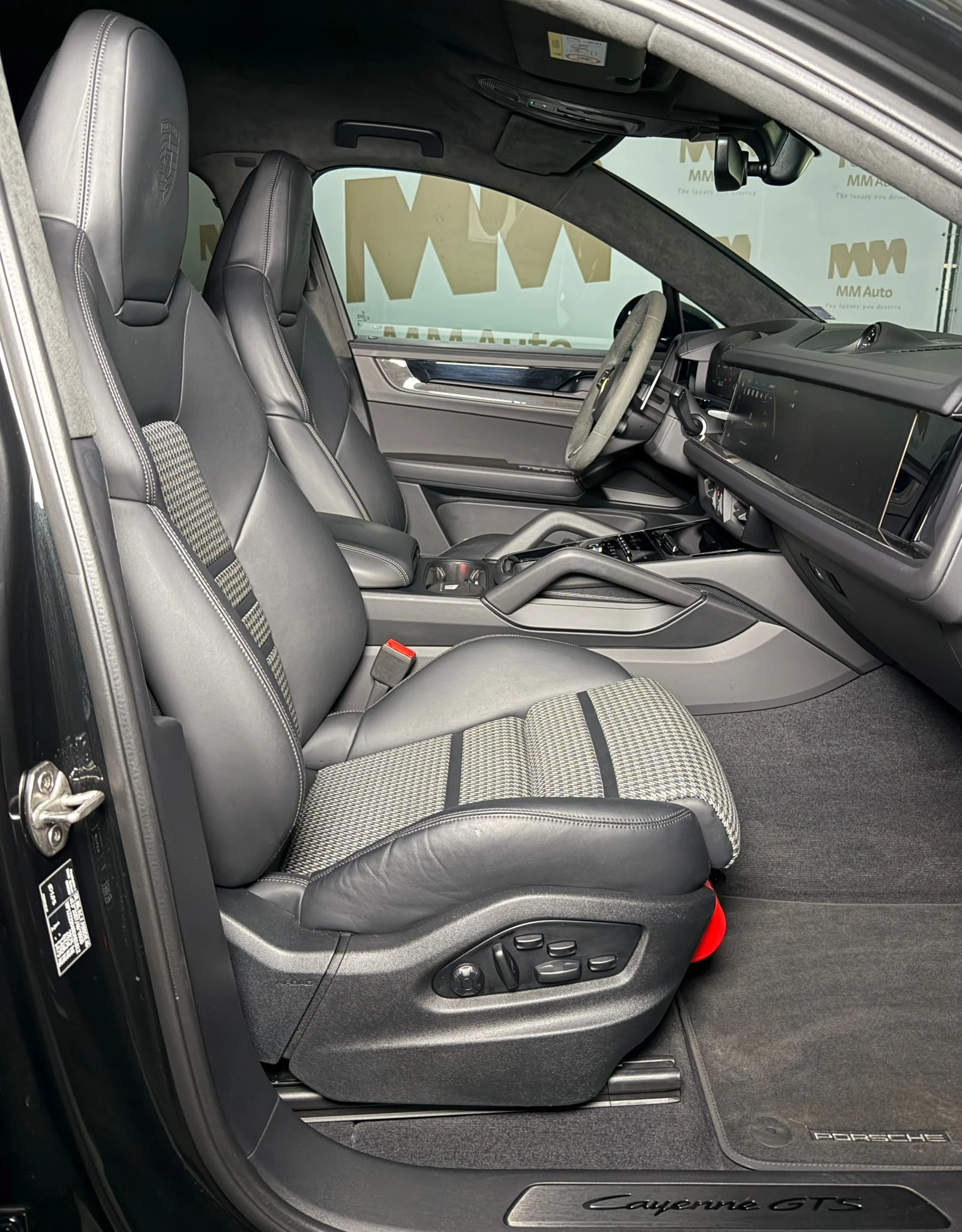 Porsche Cayenne GTS* Coupe* TurboGT Pack* Ceramic* Carbon* Display - изображение 9