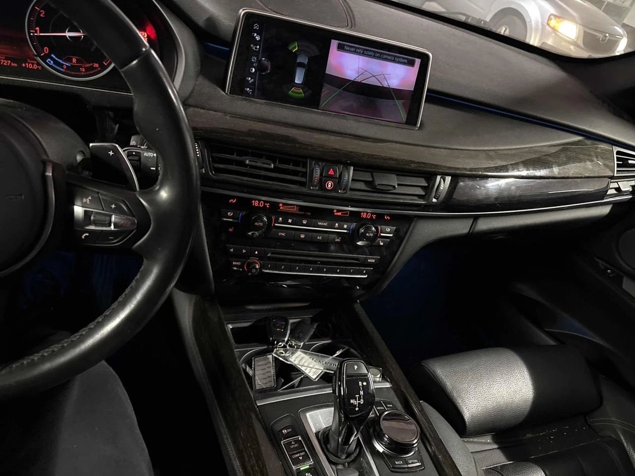 BMW X5 3.5i* M pack* H&K* 360* Вакум* Carplay* Пано, снимка 7 - Автомобили и джипове - 54206128