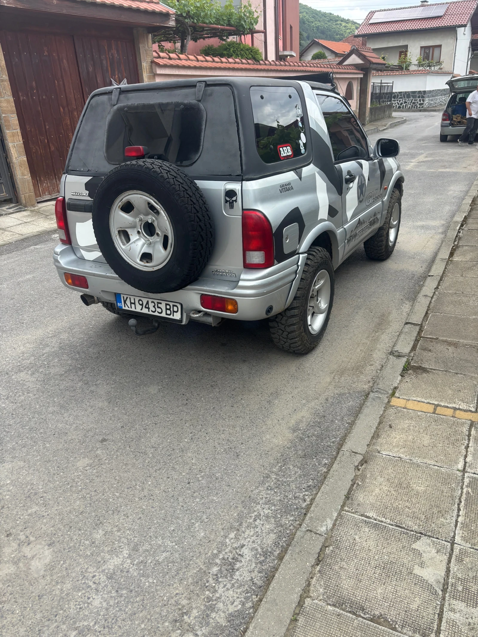 Suzuki Grand vitara, снимка 2 - Автомобили и джипове - 54909871