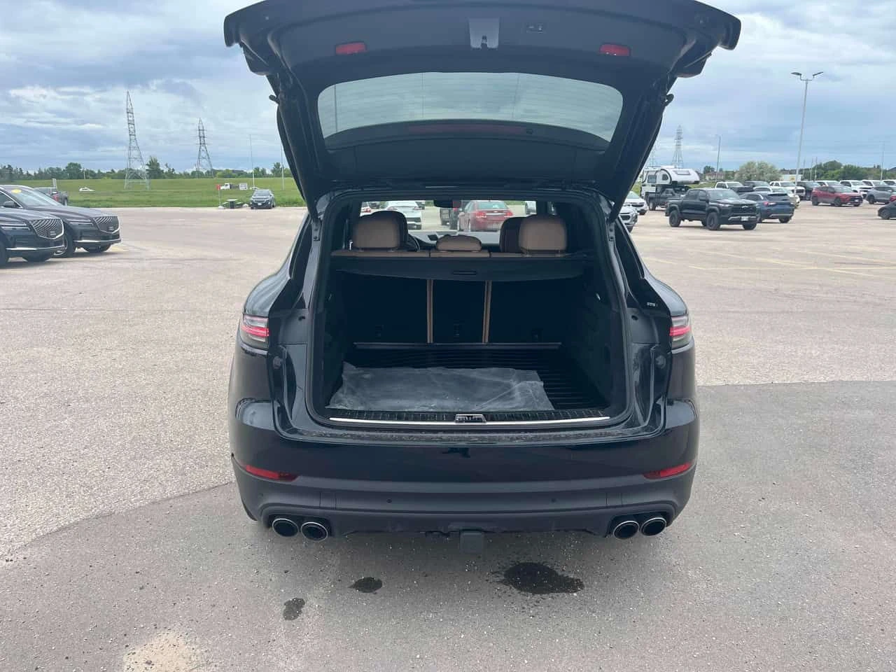 Porsche Cayenne  AWD / 360 / MATRIX / BOSE / ОБДУХВАНЕ , снимка 13 - Автомобили и джипове - 54978561