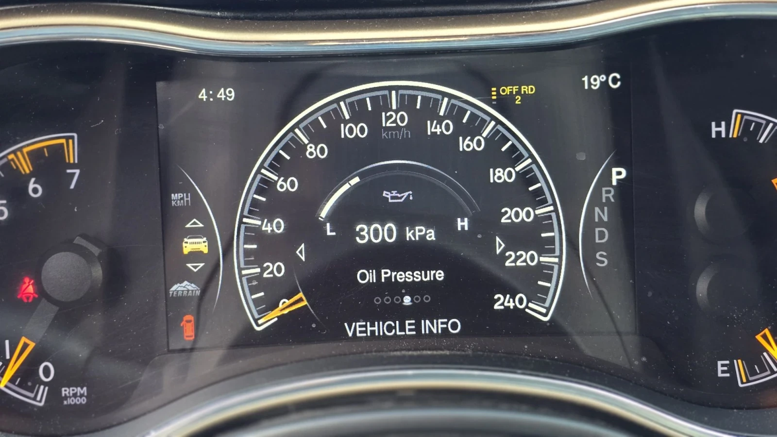 Jeep Grand cherokee 5.7, SUMMIT, LPG Газ, снимка 13 - Автомобили и джипове - 56298790