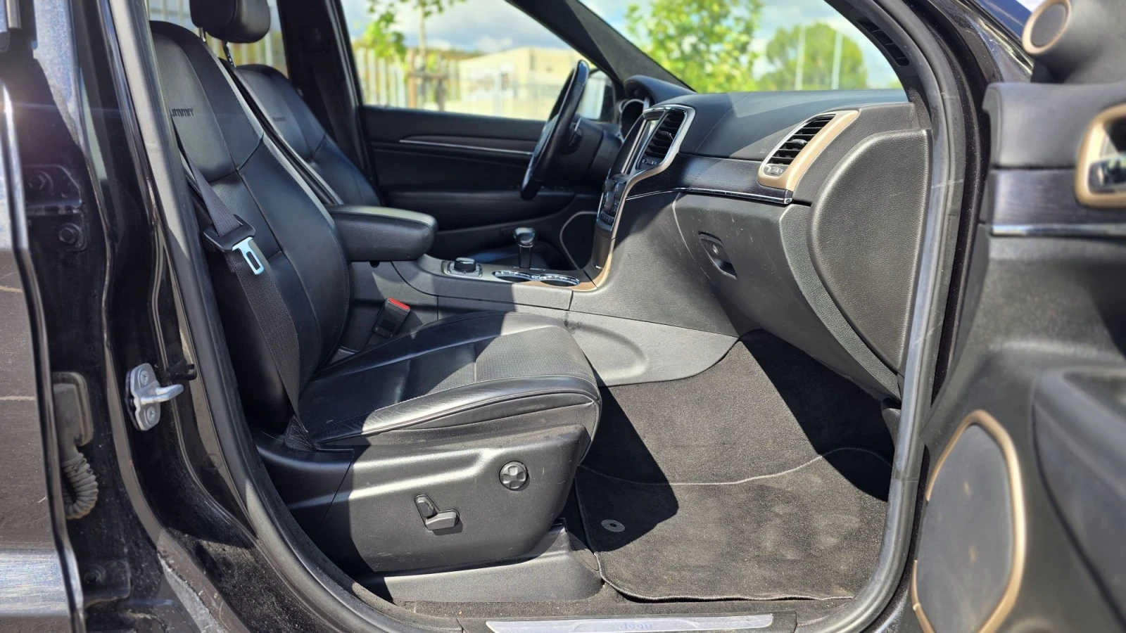Jeep Grand cherokee 5.7, SUMMIT, LPG Газ, снимка 12 - Автомобили и джипове - 56298790