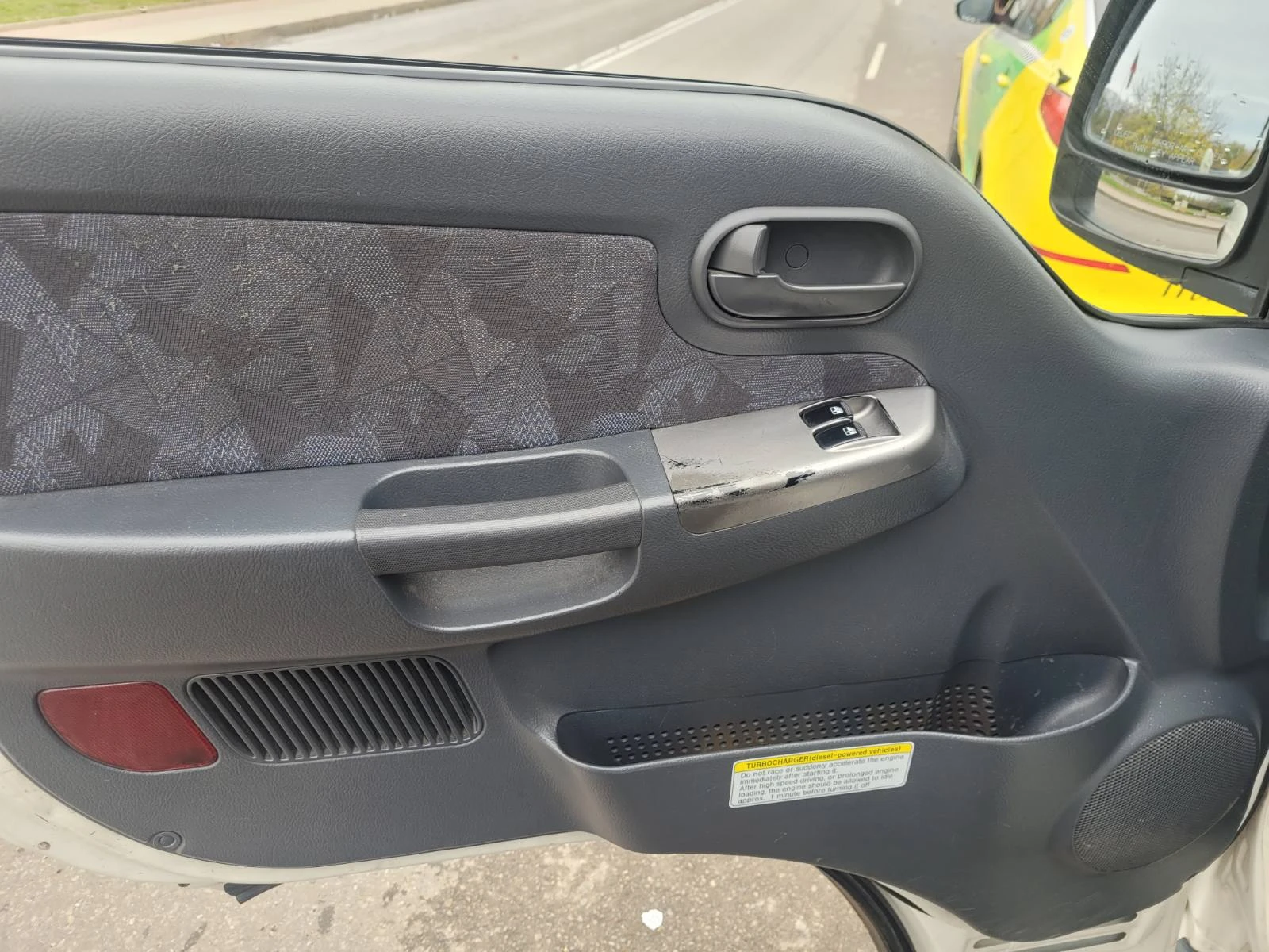 Kia Besta K2500 TCI - изображение 10