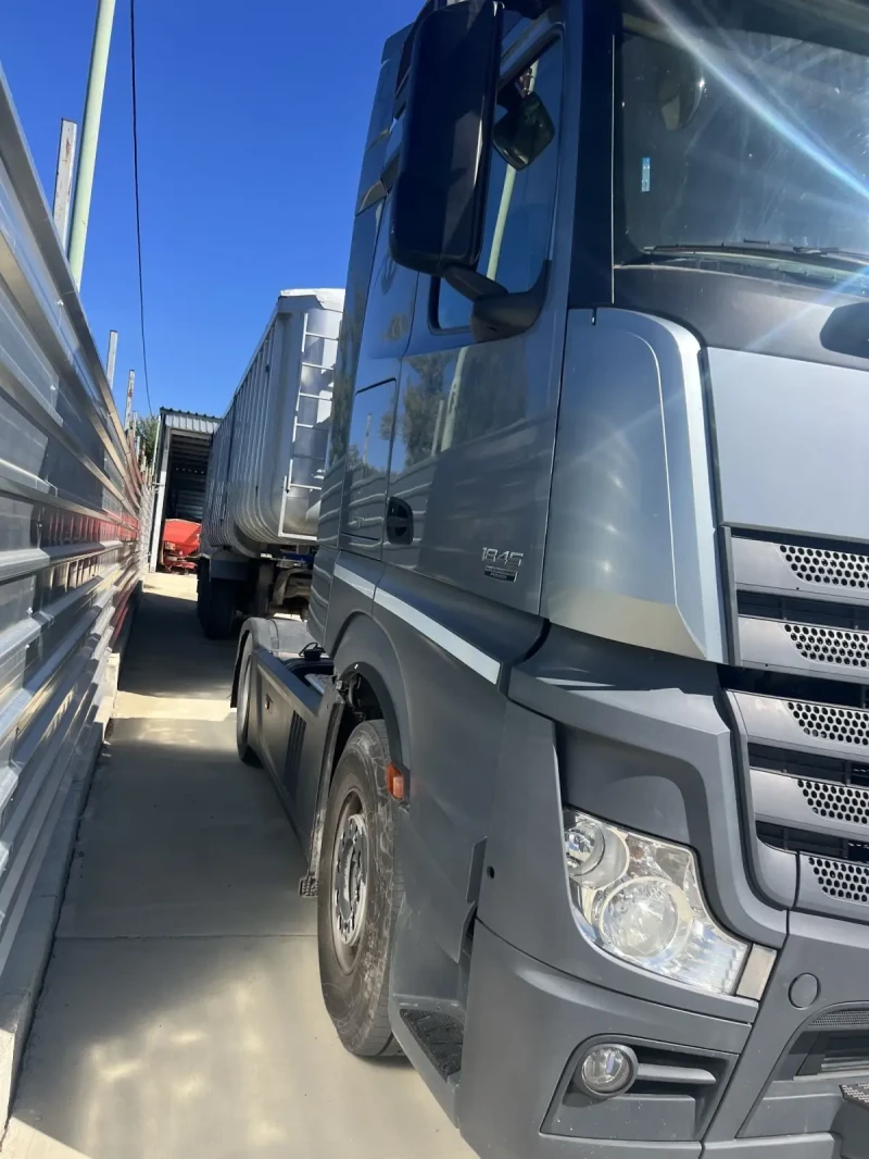 Mercedes-Benz Actros 1845 евро 5 бартер, снимка 3 - Камиони - 51959214
