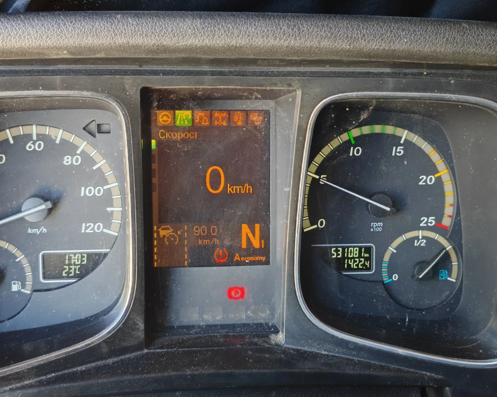 Mercedes-Benz Actros 1845  5  | Mobile.bg   17