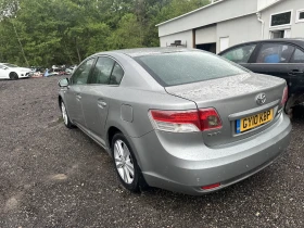 Toyota Avensis 2. 2 дизел (D-CAT, 177 к. с АВТОМАТ. НА ЧАСТИ, снимка 4