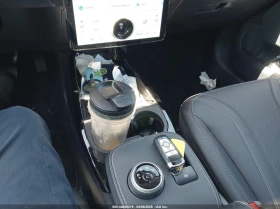 Ford Mustang Mach-E Premium RWD, снимка 11