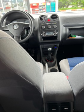 VW Caddy GAZ Топ състояние, снимка 9 - Автомобили и джипове - 45837948