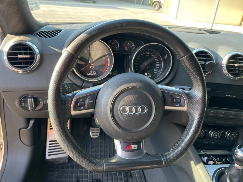 Audi Tt 1.8 TFSI S LINE , снимка 10 - Автомобили и джипове - 47645580