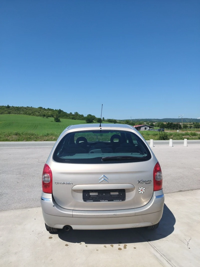 Citroen Xsara picasso 1.6 i, снимка 3 - Автомобили и джипове - 46357085